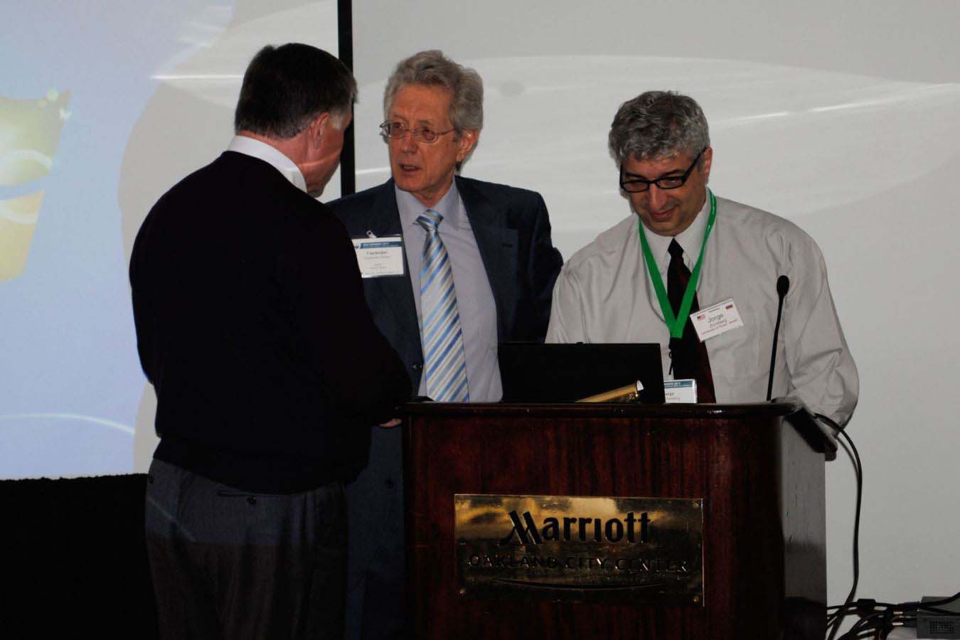 В.С. Глухов, В.А. Ильичев, Jorge G. Zornberg (президент International Geosynthetics Society).