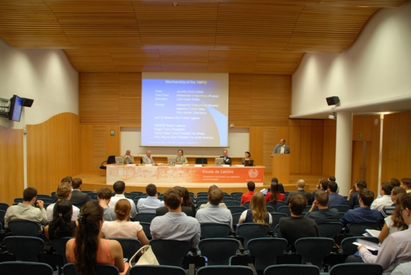 EYGEC-2014-2.jpg (179 KB)