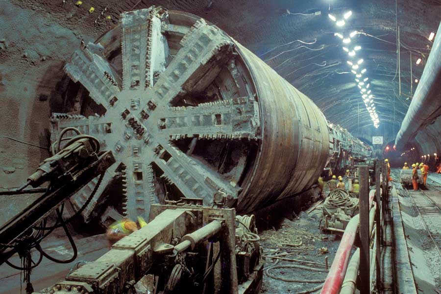 00.Channel_Tunnel-III.jpg (110 KB)