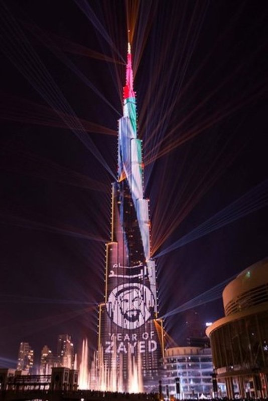 Подсветка башни «Burj-Khalifa»