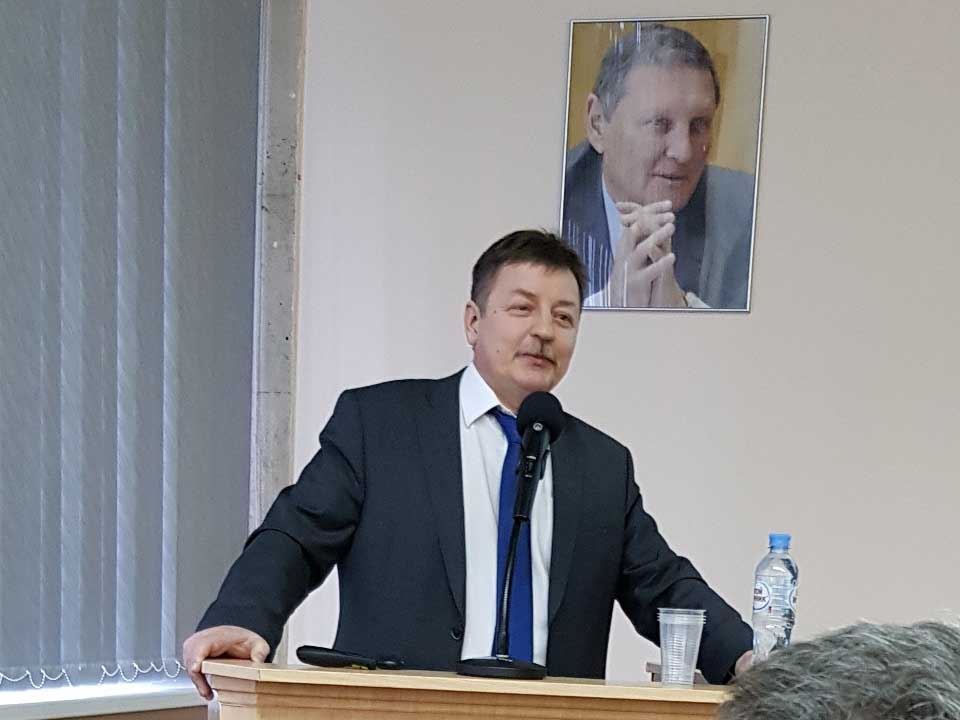paramonov_1.jpg (65 KB)