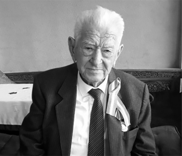 Tursunboy_Rashidov_4.jpg (113 KB)
