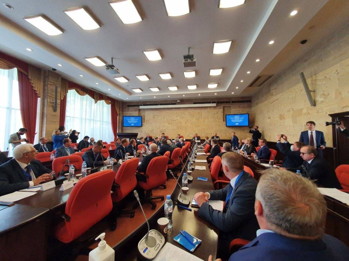consorcium_3.jpg (377 KB)