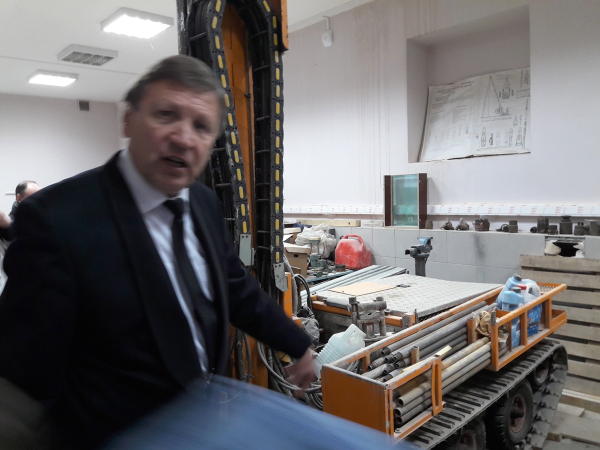 НПКЦ Геотехнологий СПбГАСУ, проф. РА Мангушев
