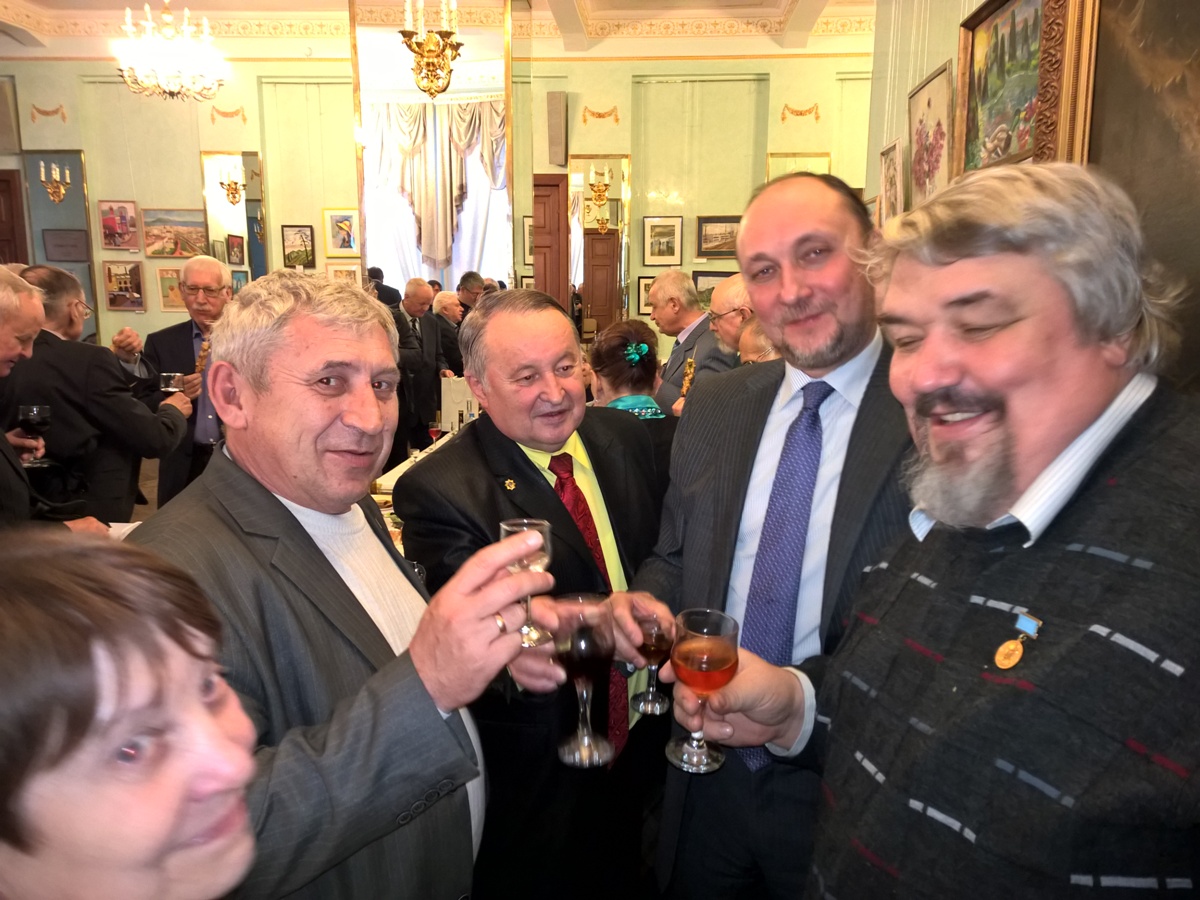 профессора Т.П. Кашарина, Г.М. Скибин, В.П. Дыба, А.Б. Пономарев и Л.В. Нуждин