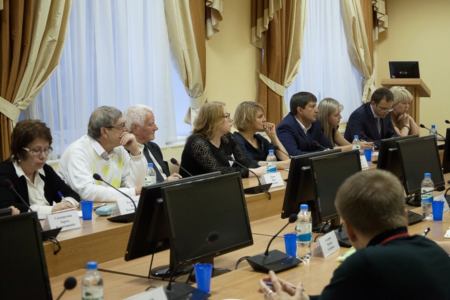 Встреча членов экспертной аккредитационной комиссии с руководством Тюменского индустриального университета