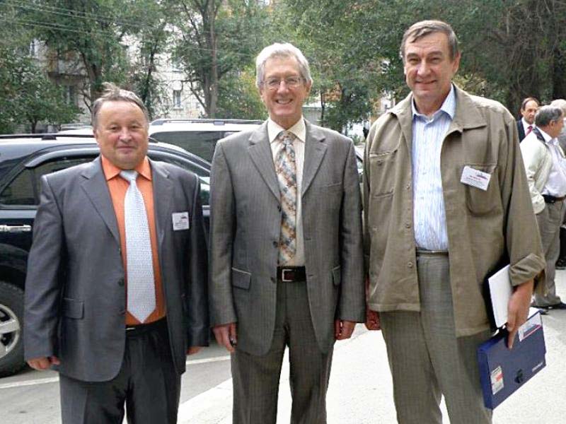 профессора В.П. Дыба, В.А. Ильичев и С.И. Евтушенко