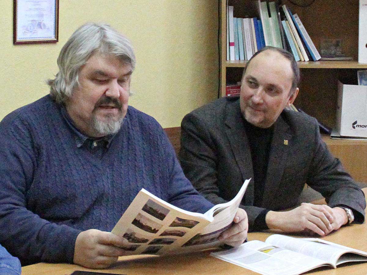 Пономарев А.Б. и Нуждин Л.В.