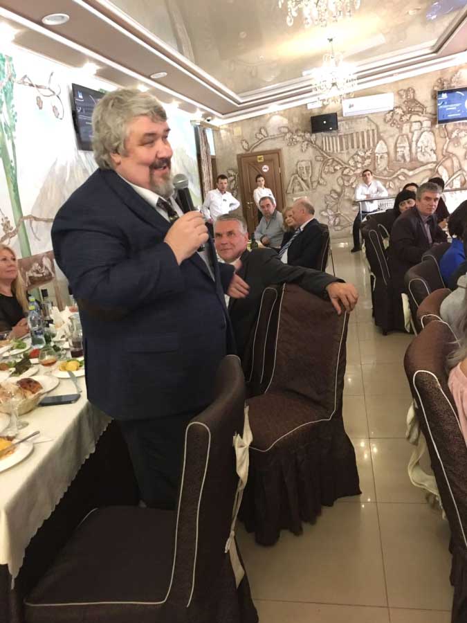 Л.В. Нуждин