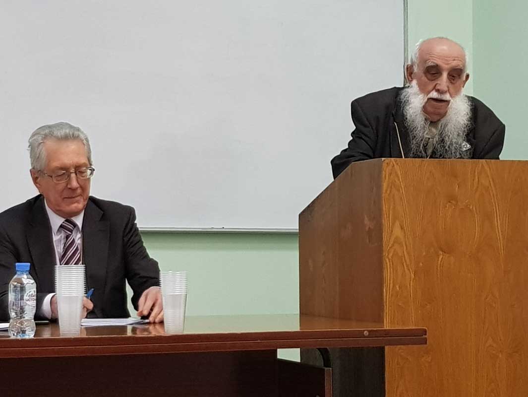 13.savinovsky_readings.jpg (64 KB)