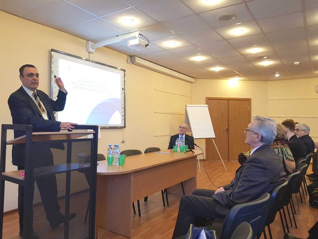 25.savinovsky_readings.jpg (91 KB)