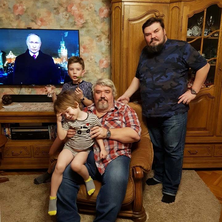 Владимир Владимирович Путин, Савва, Филипп, Леонид Викторович и Матвей Леонидович Нуждины