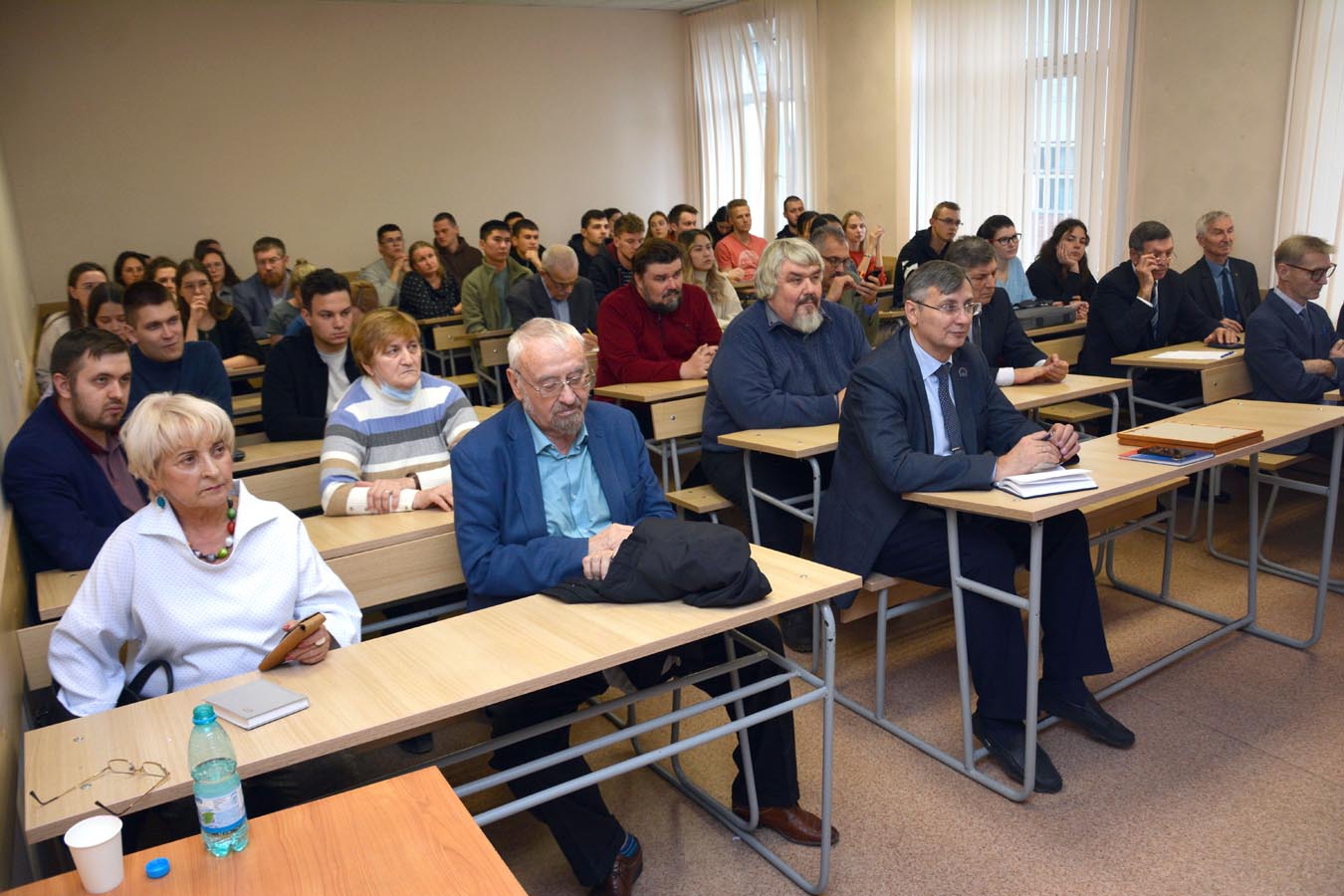 1_seminar_NGASU.jpg (173 KB)