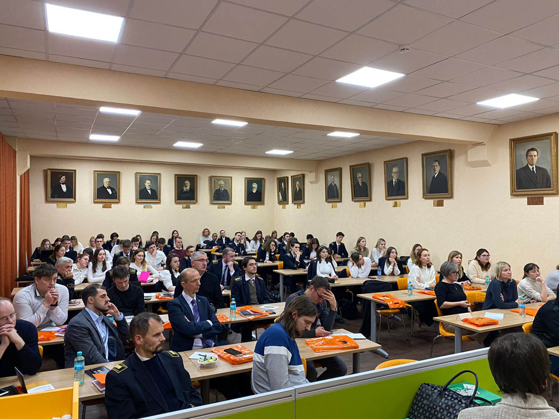 2_seminar_2022-11-25.jpg (187 KB)