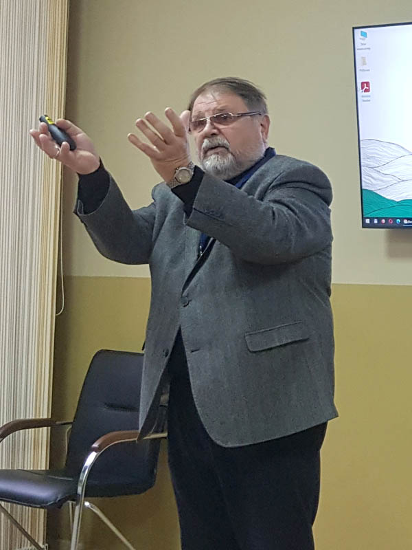 12a_Bogomolov_AN.jpg (75 KB)