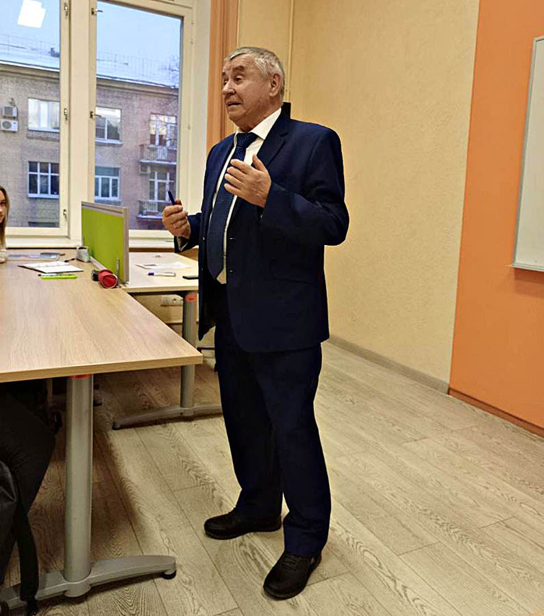4.lecture_Polishchuk_AI.jpg (111 KB)